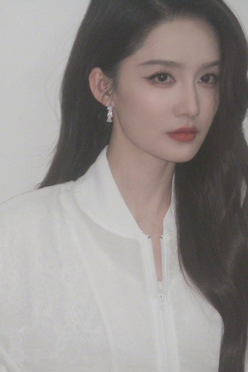 liqin_space's tweet photo. 260819 #Liqin weibo

“Not just on Qixi festival, but in every dawn and dusk”

#李沁 #이심
1/2 https://t.co/WdDRDw0KP1