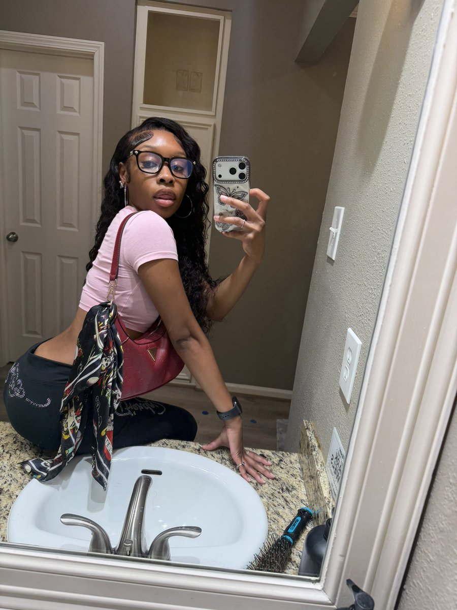Asijah13's tweet photo. Heyy it’s sexc ❤️‍🔥 https://t.co/83KDeLbW2C