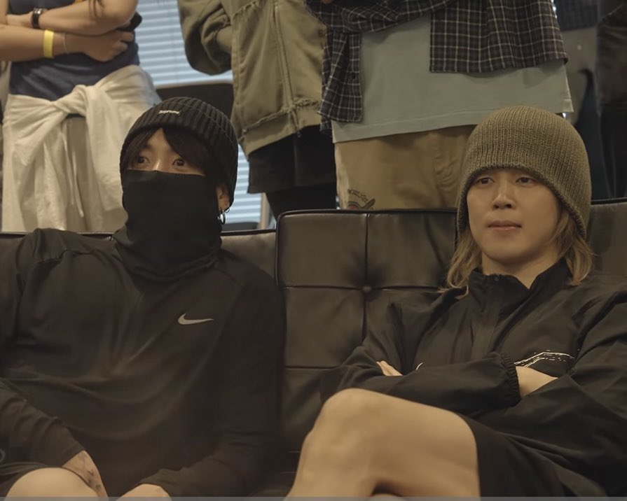 daintyypjm's tweet photo. the two gay dads waiting on the couch and catching their daughter sneaking back in at 1 in the morning (one of them will be nicer about it than the other….) https://t.co/KxxC2xl247