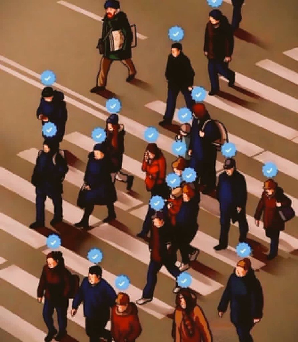 ChainChaserVN's tweet photo. Your example teaches louder than your words.
 Lead by action.
 Side by side we lead. 👣 https://t.co/22ctY7VIGc