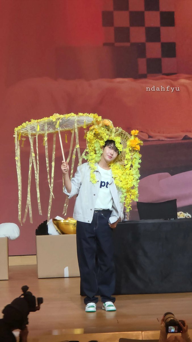 ndahfyu's tweet photo. 姐姐 masih disini nemenin adek 💛

CHERISHED DECADE WITH RENJUN #10YearsWithRENJUN https://t.co/hwur5EHefd