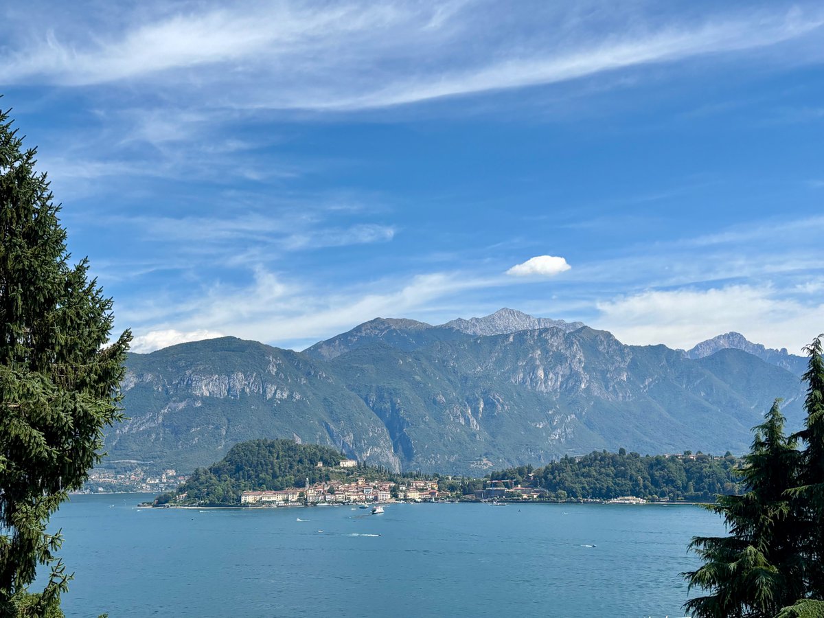heinkelmannwild's tweet photo. To contribute to this conversation at Lago di Como with insights from my work at @EUI_EU #EUI @EUI_MWProgramme & @LMU_Muenchen @GSI_Muenchen #LMU on Europe’s #multilateralism strategy, #scapegoating, and institutional #resilience was a true privilege!
https://t.co/f2RKtldIPJ https://t.co/PRuRpzcloK