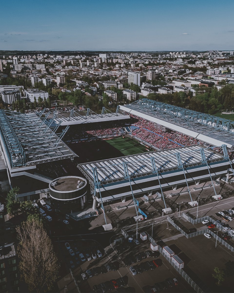 WislaKrakowSA's tweet photo. Kraków 🇵🇱 https://t.co/toOrhXzXlp