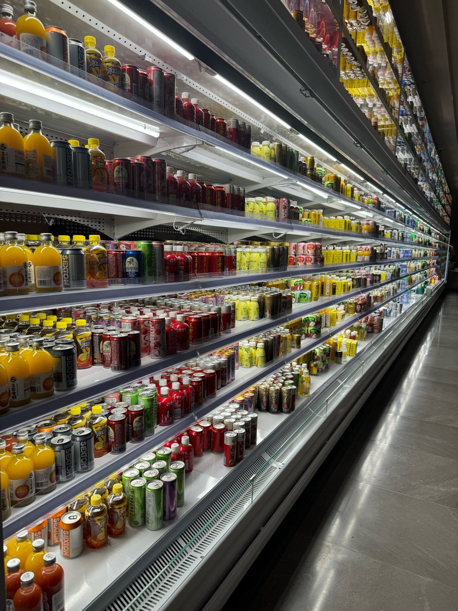 Lol09778965's tweet photo. Fresh milk, chilled oolong u0026 late-night snacks restocked at our corner store! Need anything for your movie night or midnight snack run DM us now https://t.co/O8THAbHF00