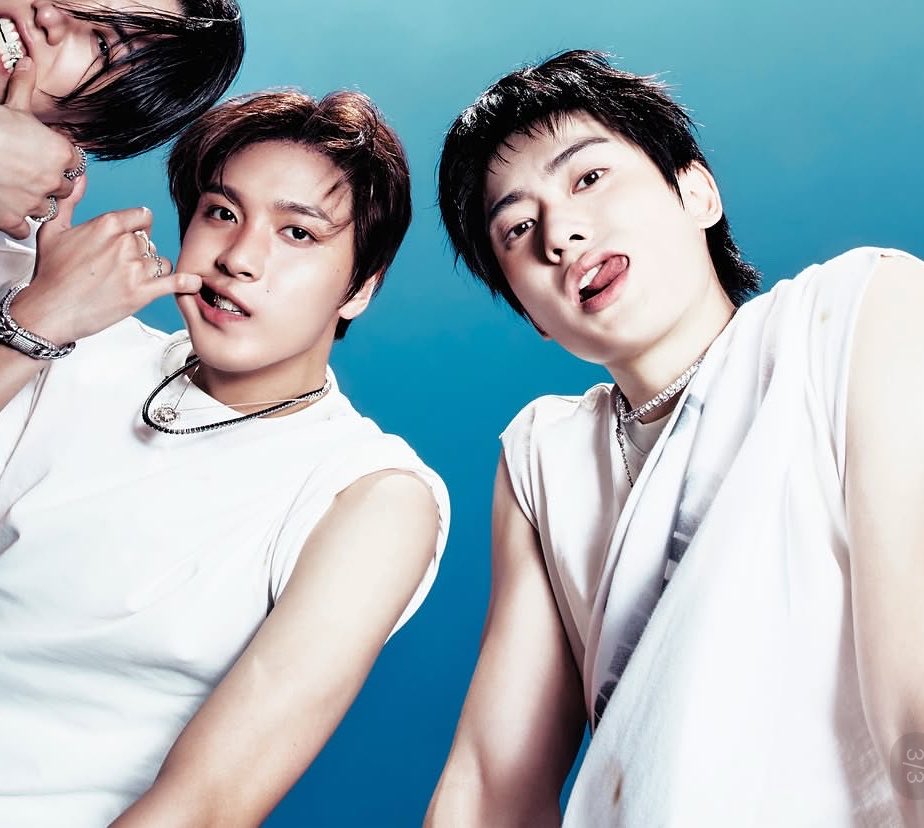 Iovelsabeauty's tweet photo. aduh blingy era ini full lebaran jaehyuck gw rasa #mywin https://t.co/yjFpBRGKzY