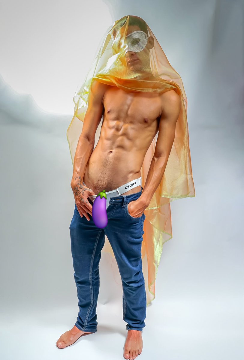 _sharkboy0111's tweet photo. Come into my world 🤍
10% OFF ALL SUBCRIPTIONS 
Unedited pictures on: 
https://t.co/ghMMoJO4Aa https://t.co/3X5ptK9d9L