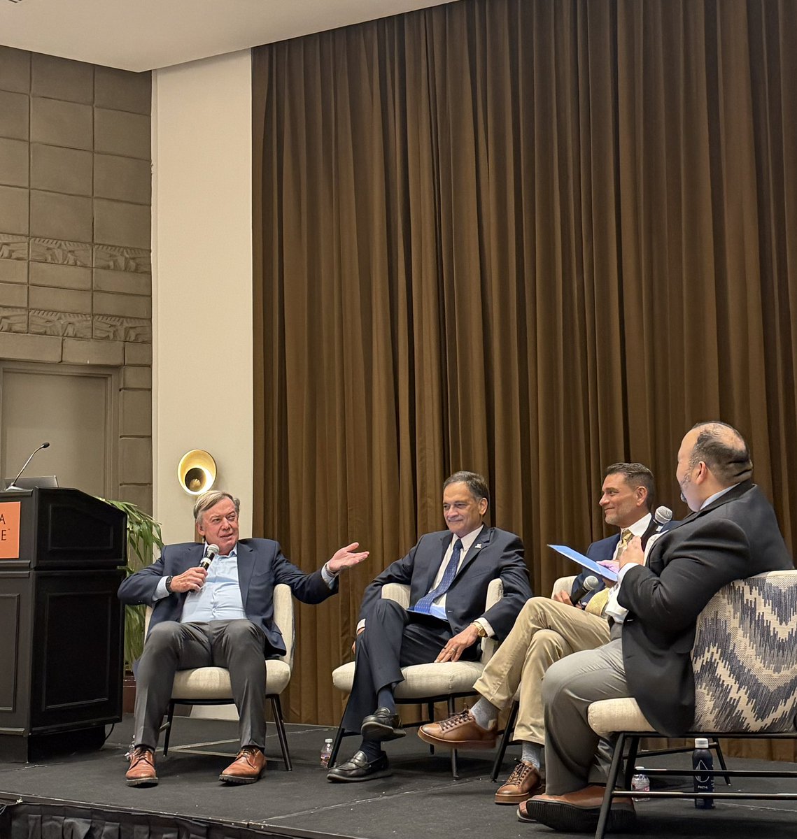 AzCities's tweet photo. 🎓 A #LACT26 first! The presidents of @ASU, @uarizona, and @NAU are coming together for an exclusive conversation on artificial intelligence, innovation, and the future of Arizona’s economy. https://t.co/nANQ2aJg2k