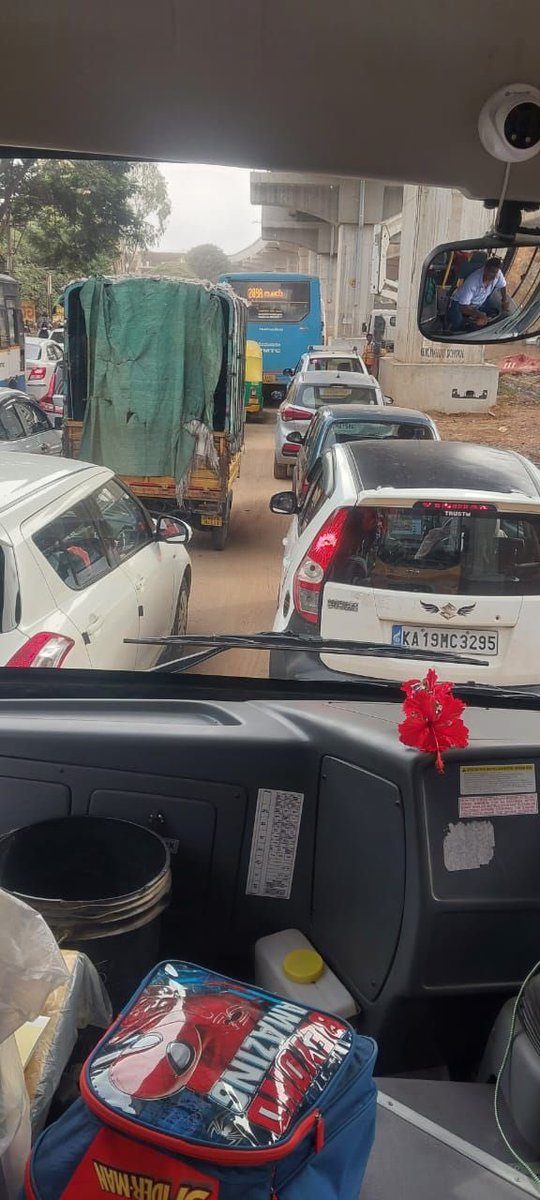 bengalurupost1's tweet photo. These photos were shared by concerned parents who waited 2–3 hours to get their children home from Airport Road via Jakkur. With the Jakkur ROB still not open, another 30 minutes gets added to an already painful commute.

Regular commuters, office-goers, school & college students including those from NITTE, MAHE, Vidyashilp and other institutions have been raising concerns for months about the terrible road conditions connecting NITTE Meenakshi Road, Jakkur, Kogilu, Bagaluru, Airport Road and Raita Santhe Road.

What is holding @BNCCofficial back from addressing this?

Please ask your engineers to get on the ground and see for themselves what commuters are facing. We will continue sharing the photos and videos sent to us as a thread hereafter.

@SRVishwanathBJP @krishnabgowda