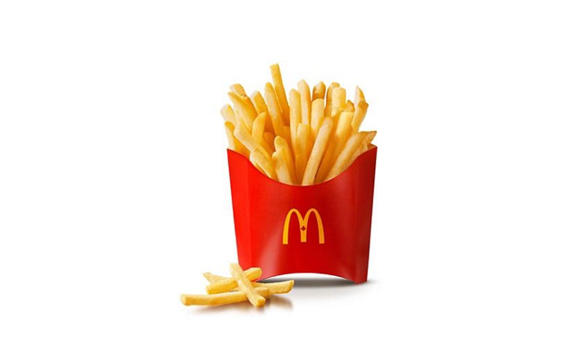 CerfiaFR's tweet photo. 🇫🇷🍟 FLASH | L’adolescent "Hamza La Douane", célèbre au canal Saint-Martin, a été interpellé hier. Il se serait emporté contre des employés du McDonalds de Châtelet-les-Halles parce qu’il n’avait "pas suffisamment de frites" dans son menu. (Paris Match) https://t.co/T4bZBrk8yG