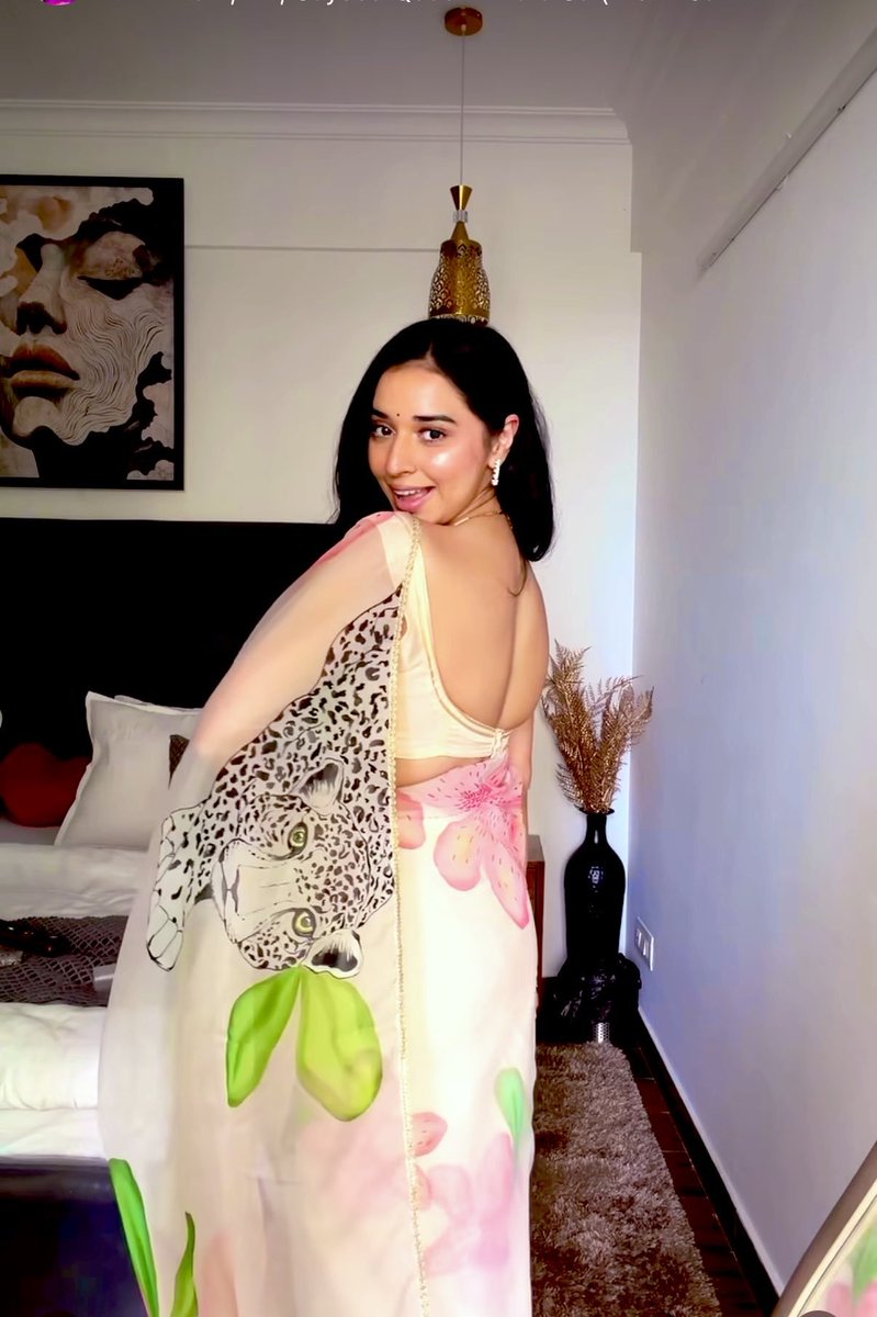 AriesSoul1104's tweet photo. Tanya, are you a dream? Because reality suddenly feels a little less beautiful without you.🥹💜
@itanyamittal 🧿

#TanyaMittal #TanyaKaParivaar https://t.co/an1sIPz0DX