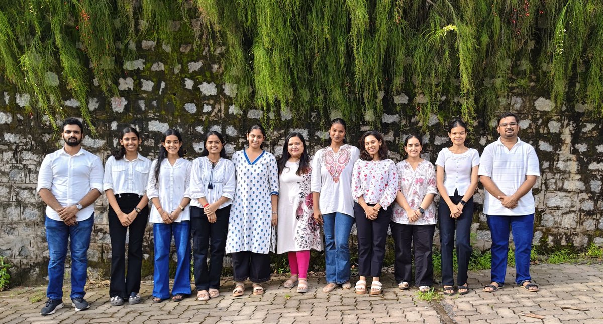 ArpitaGhosh1392's tweet photo. Presenting: Disease Engineering and Advanced RNA biology- DEAR Lab
(Aug 2026)
#newlab
#newPI https://t.co/hSBVAyj2yH