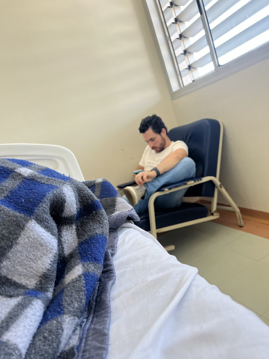 maarcos_sanches's tweet photo. Cultivem ex bons, uma hora você vai ficar internado e você vai precisar deles kkk https://t.co/9TJJ8qppDq