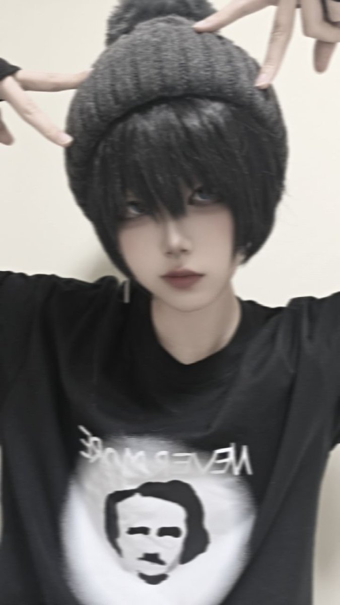 barurung_cos's tweet photo. 새벽에 고스 스탠 올리고 튀기. https://t.co/Gnkn87IRg8