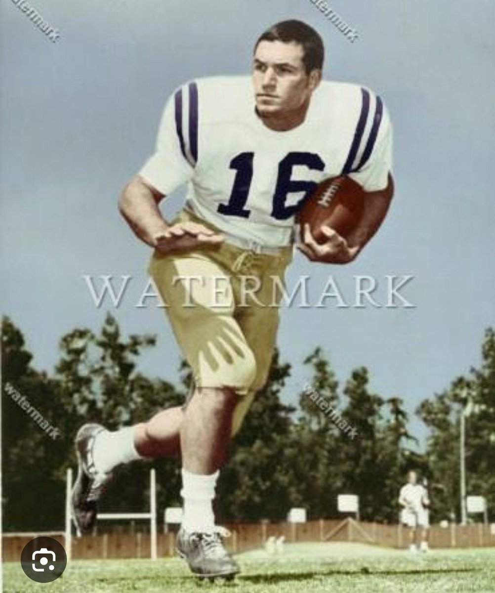 JesseGarciasae1's tweet photo. We are officially Gary Beban days away from UCLA football.
@UCLAFootball #ucla #bruins https://t.co/bl4ErxsSab