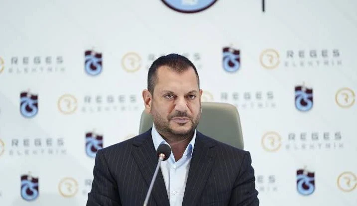 thepyasa1912's tweet photo. Akp halka empoze etmeye çalıştıklarını çok rahat bir şekilde 6alatasaray ve Trabzonspor üzerinden yapıyor.

Ama dikkat edin Trabzon taraftarı ters teper! Öyle bedava şampiyonluğa 3 maymunu oynamazlar.

Atatürk düşmanı, İstiklal marşına saygısı olmayana tribün liderliği vermek... https://t.co/sLb2usTPoF