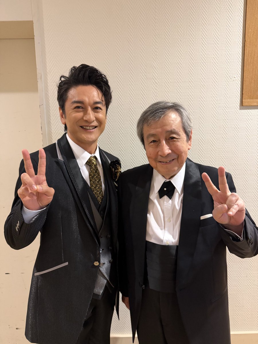 team_kanji's tweet photo. #東京芸術劇場　でのオーケストラコンサート2026 #円光寺雅彦 マエストロ そして常連の愛するメンバー　#萱谷亮一 さん #中島剛 さん #高野麗音 さん
#東京フィルハーモニー交響楽団 の皆さんとともに
無事に終了しました！いゃ〜歌った❣️
２部のゲストに #松井秀太郎 さんをお迎えしオーケストラとジャズトランペット🎺の競演をお届けしました。
#花總まり さんの1日も早い快復をお祈りしています。

#石丸幹二