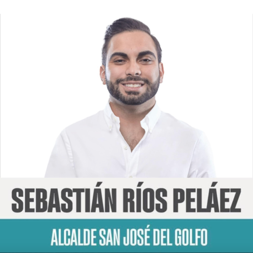 monymm2025's tweet photo. Hay que ser bastante sinvergüenza para hablar de ladrones en las calles, mientras Enrique Ríos Sosa, tu familia, le robó #471millones al Instituto de Previsión Militar. https://t.co/n1UapH4FOc