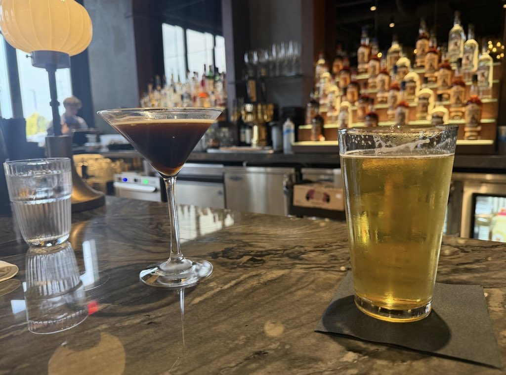Sandeman58's tweet photo. Time for lunch with the wife. https://t.co/FQbgwZYwdk