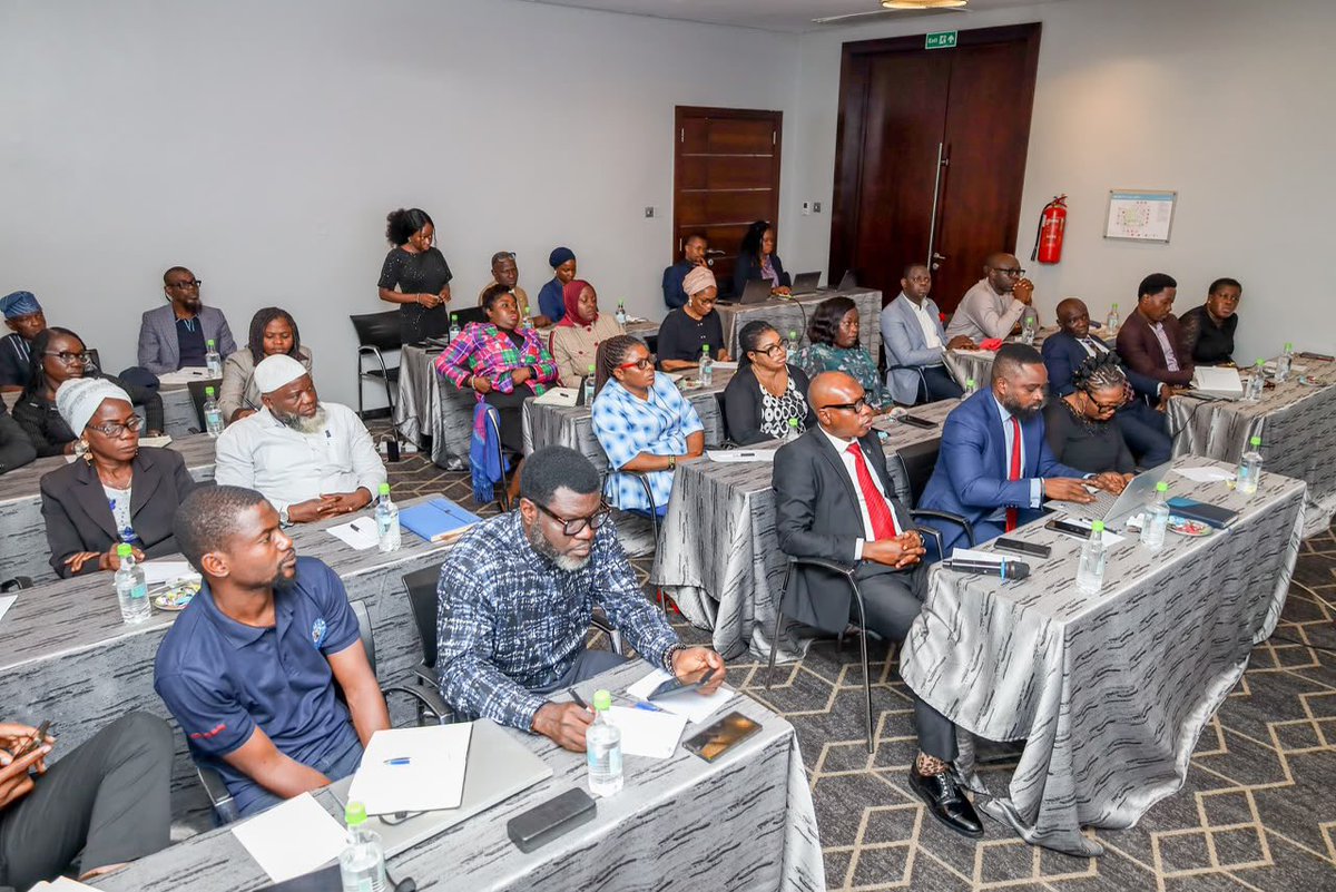 followlasg's tweet photo. DMO TRAINS GREEN BOND PROJECT OFFICERS ON POST-ISSUANCE MANAGEMENT 

Lagos State Debt Management Office (DMO), in its strive to ensure efficient and judicious utilisation of Green Bond proceeds, organised a two-day capacity-building programme for project officers for the Green Bond projects to equip them with the necessary skills towards the execution of the projects listed under the Green Bond.

The two-day training is a follow-up to the earlier post-issuance capacity-building programme organised for project officers in November, 2025. The training will allow the officers to appraise the knowledge acquired during the last capacity-building and equally provide an opportunity to address challenges in the course of the project implementation processes towards the successful execution of the projects.

In her welcome address, Mrs. Alake Sanusi, Permanent Secretary, Debt Management Office, highlighted that the objective of the training is to provide the participants with the necessary skills on Green Bonds, bearing in mind the rules guiding the issuance of Green Bonds, with emphasis on the post-issuance impact assessment and reporting. 

She stated that Green Bonds is a Climate friendly and Environmental Sustainability Bond which are expected to have an impact on the climate, the environment, the community, and the people. She used the opportunity to announce to the participants the “EMEA-Finance Achievement Award won by the State as Best Issuer of Green Bond in Sub-Saharan Africa in 2025”. 

Sanusi stated that winning the award was made possible with the support of all stakeholders. She submitted that it is not just about issuing Green Bonds, but also having the right post-issuance management skills, which was the reason for the capacity building for the project officers in partnership with PricewaterhouseCoopers (PwC).  

She thereby urged participants, as key stakeholders towards the execution of Green Bond projects, to maximise the opportunity of the training to equip themselves with the right skills by participating actively during the two-day training towards ensuring successful implementation of Green Bond projects, which will be measured in their reporting of the implementation of the projects.

The Permanent Secretary further stated that post-issuance capacity building will be a continuous exercise for the State to maintain the current status, as evident in the award won. She noted that failure to meet global standards in Green Bond post-issuance management may lead to the withdrawal of the certificate that grants the State the right to issue a Green Bond and thus lose the opportunity to issue another one in the future. 

Mrs. Sanusi equally acknowledged the partnership with PricewaterhouseCoopers (PwC) in the state’s journey on the Green Bond by using their expertise to train all the parties that make up the stakeholders in line with global standards. The training was attended by all project officers across the seven Ministries, Departments, and Agencies (MDAs) under the Green Bond.

@jidesanwoolu @drobafemihamzat @LagosDMO @gbenga_omo @gboyegaakosile @BarrBimbola @Mr_JAGs @Riddwane
#AGreaterLagosRising 
#LASG