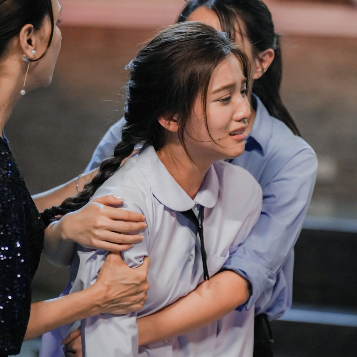 sunset__0411's tweet photo. Pam &amp; Key 🥺

#MoonshadowSeries
#UsTheSeries
#emiamily #beonnnie 
#เอมี่บอนนี่ #EmiBonnie https://t.co/H8IsfWjYkH
