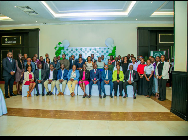 CEFROHTLEGALAID's tweet photo. Today, CEFROHT Legal Aid team joined @GreenwatchUg ’s launch of the Lawyers for Climate Justice Network, climate Justice advances the right to adequate food and land justice as well, we therefore encourage lawyers to be part of this initiative. #CefrohtLegalAidClinic
#RightToFood https://t.co/x516wHQvXC