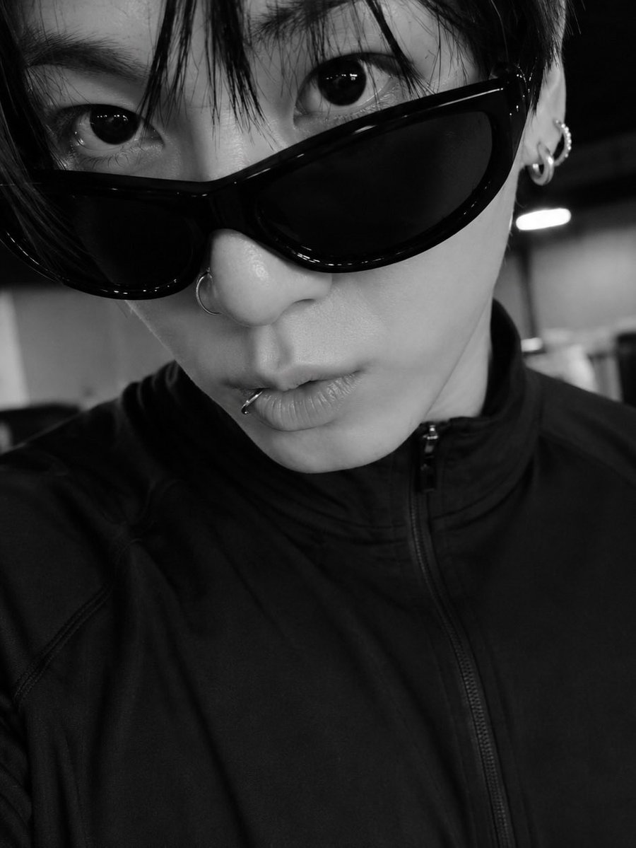 JEONKH_'s tweet photo. JK ★. https://t.co/eW4cxLmbP2