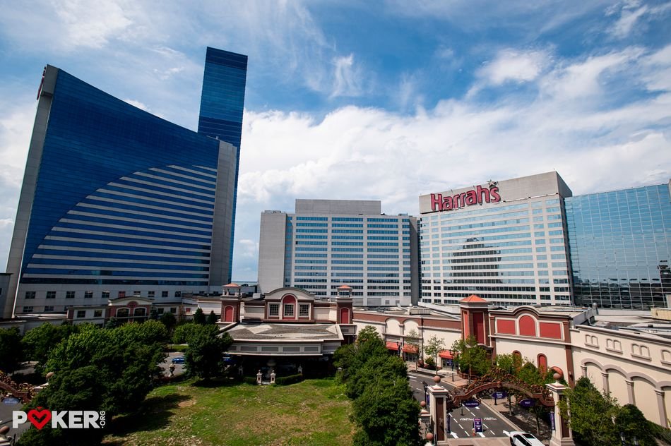 pokerorg's tweet photo. Cards are in the air at the @WSOP Circuit Atlantic City @harrahsresort! The $1700 Main Event begins today with a $600K GTD prizepool!

Follow the action here 👇
https://t.co/e821EqzDzp https://t.co/40YJuIm3oV