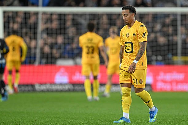 Lugdunews_'s tweet photo. 🚨 L'OL S'EST RENSEIGNÉS SUR MYRON VAN BREDERODE (23 ANS, KV MALINES) !

L'attaquant néerlandais souhaite franchir un cap dans sa carrière, mais l'OL n'est pas disposé à s'aligner sur les 10 M€ réclamés par le club belge.

Marseille est également que le dossier.

🗞️ @david_vdb https://t.co/PG3OoS322h