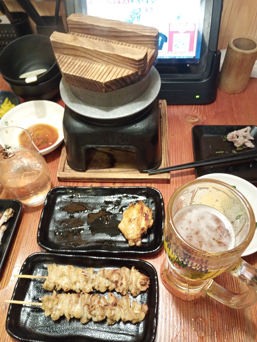 M78agulchi's tweet photo. 晩飯は鳥貴族で！
釜飯美味かった(^^) https://t.co/dPPQa6C2XG