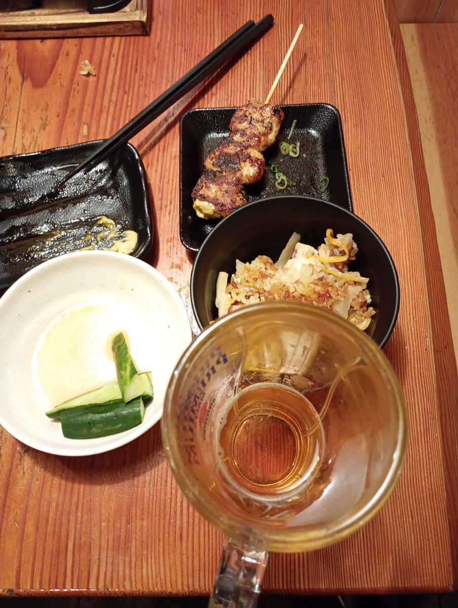 M78agulchi's tweet photo. 晩飯は鳥貴族で！
釜飯美味かった(^^) https://t.co/dPPQa6C2XG