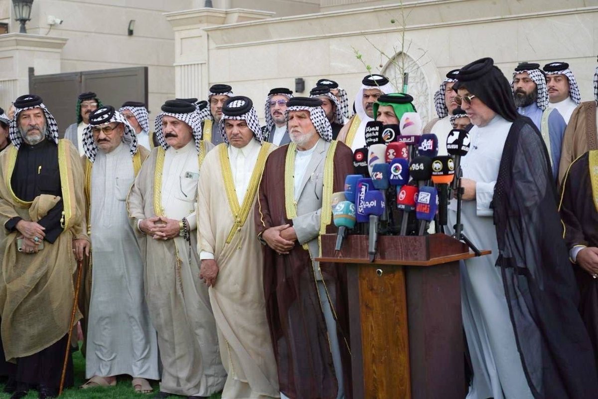 99_ube's tweet photo. شيوخ ووجهاء عشائر العاصمة بغداد:
يؤكدون رفضهم القاطع لتسليم جرف النصر أو السماح بعودة الإرهاب وحواضنه إليها، مشددين على أن أمن العراق ودماء أبنائه ليست مجالاً للمساومةكما يؤكدون تمسّكهم بسلاح المقاومة والحشدالشعبي الذي أسهم في حمايةالبلاد، ويرفضون أي محاولات لنزع عوامل قوة العراق https://t.co/GVJwzUxxeG