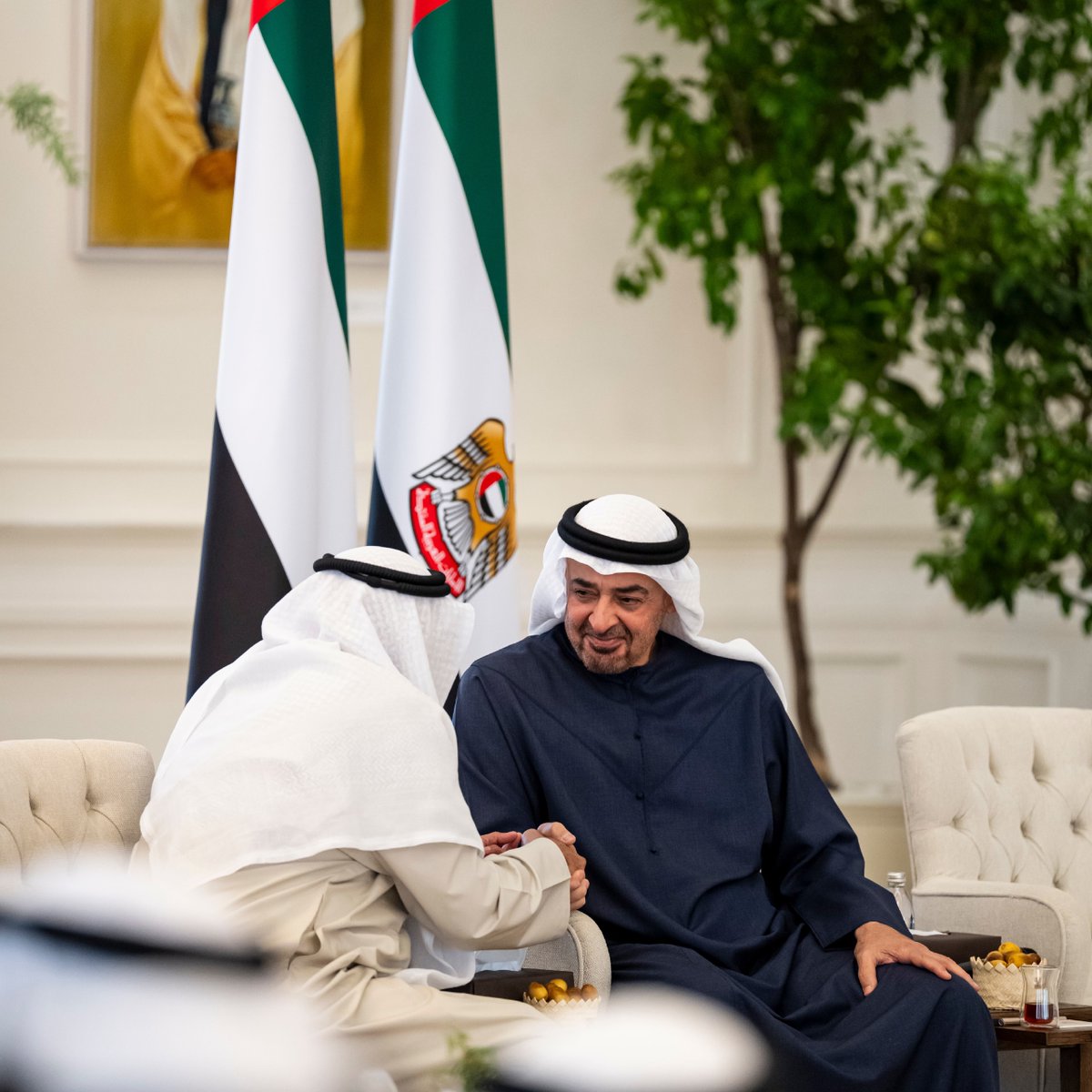 _hhmbz1's tweet photo. - صاحب السمو الشيخ محمد بن زايد آل نهيان رئيس الدولة "حفظه الله" يستقبل المواطنين بحضور عدد من سمو الشيوخ.

UAE President His Highness Sheikh Mohamed bin Zayed Al Nahyan receives citizens in the presence of a number of Sheikhs. https://t.co/lhj4VvXLNl
