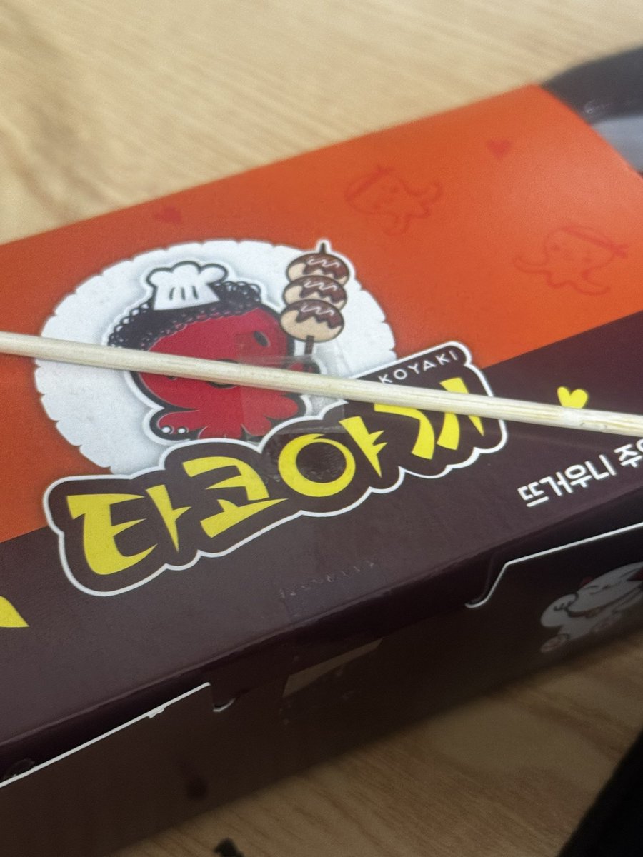 bluemoonen's tweet photo. 요즘 빠져있는 것 https://t.co/TOsbH9fuj7