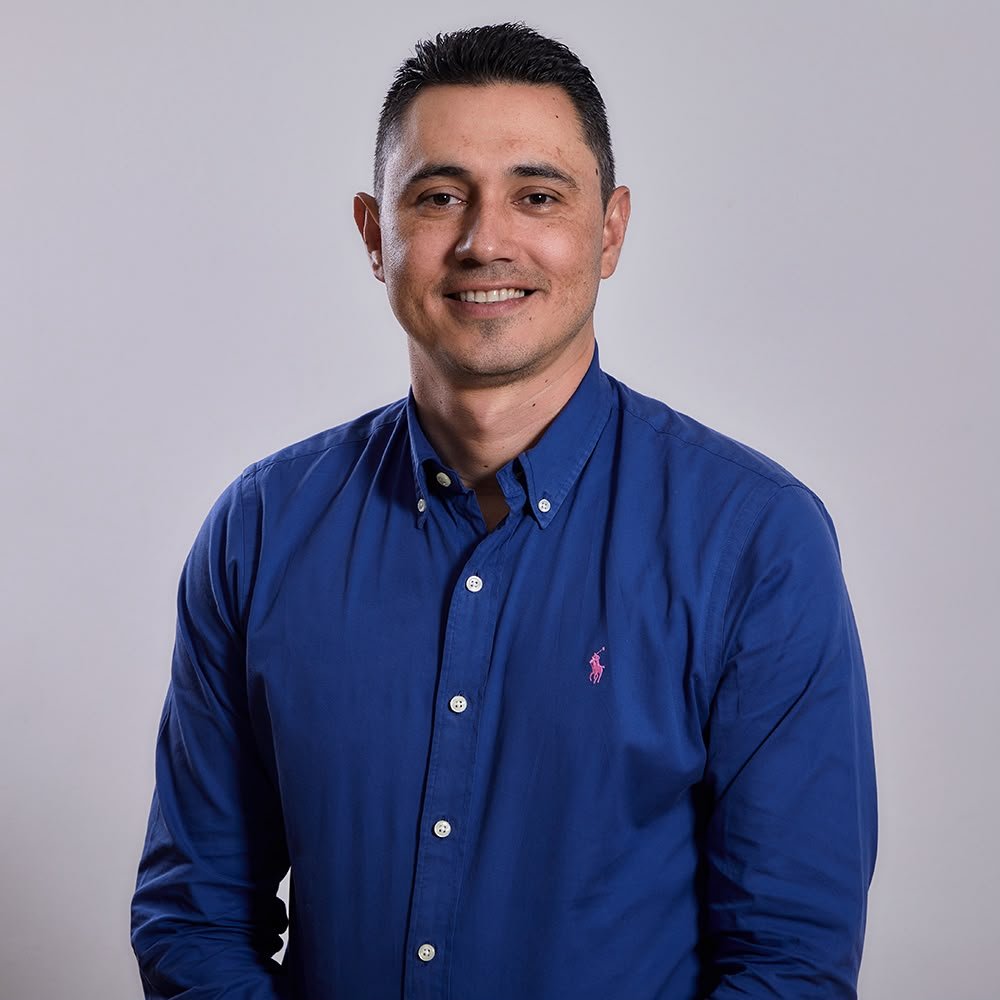 OlguinMayorgaP's tweet photo. #ATENCIÓN Renunció el defensor del Pueblo regional de #Ocaña Ever Pallarez, en medio de las denuncias de @NoticiasRCN que reposan en la @FiscaliaCol, sobre una presunta infiltración del #ELN en esta entidad en la región y su familiaridad con Silvana Guerrero, comamdante del #ELN. https://t.co/ToDA81Eo8l