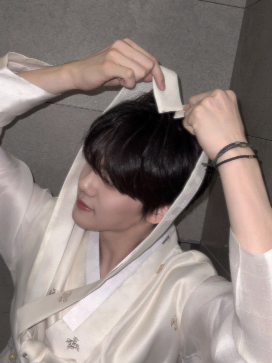 ruvxnn's tweet photo. #앤클로_트친소 #제로즈_트친소 

투빈즈를 좋아하는 앤클로이자 제로즈입니다🩵
친해지실분 구해요오🫧 ྀི 

♡=f
rt= f&amp;dm https://t.co/YLGOHf75LK
