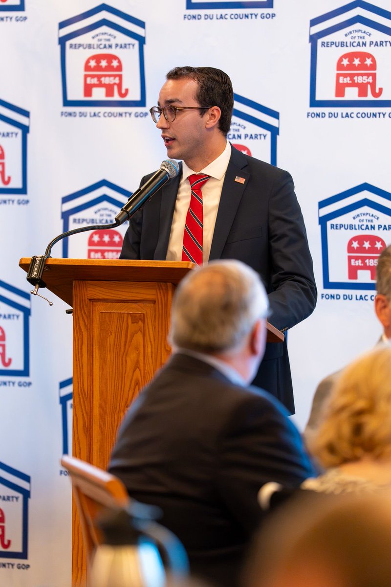 lukedretske's tweet photo. Last night I had the distinct honor of hosting the Fond du Lac County Republican Party Lincoln Day Dinner at South Hills Country Club.

When I became chairman following the resignation of the previous chair, I would never have imagined hosting such a great event in less than a year.

Many thanks to our sponsors, attendees, and volunteers for putting this event together.  

The Lincoln Day Dinner was designed to welcome back the Fond du Lac business community, elected officials, volunteers, and citizens from every walk of life to participate in the Republican Party. 

 Last night, we laid the foundation for better days ahead for the Fond du Lac County Republican Party and for the State of Wisconsin.

This November, we will deliver a win for @TomTiffanyWI, @DVarnam, @EricJToney, @John4Treasurer, the State Assembly, and the State Senate. 

On Wisconsin!