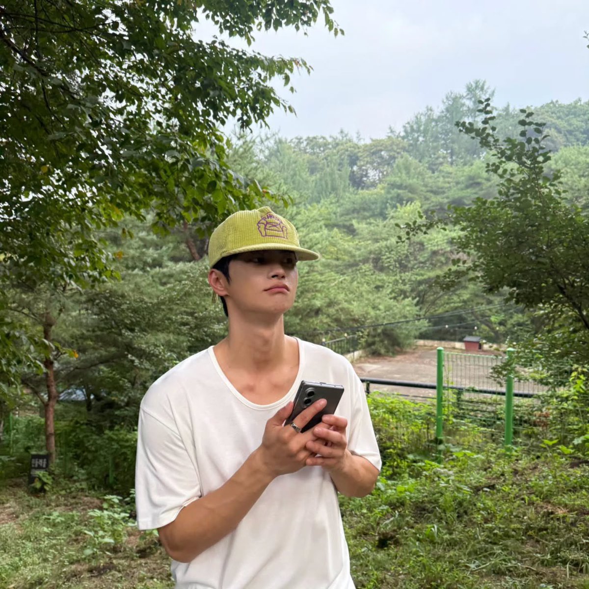 Ru_ing__'s tweet photo. 존귀력 ㅁㅊ다 https://t.co/Ir685XHWaJ