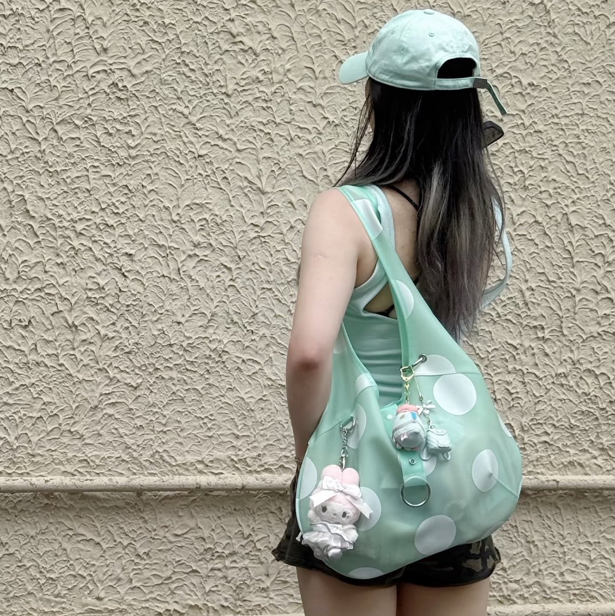 halloxkr_store's tweet photo. Polka Dot Shoulder Tote Bag ✨🖍️
〰️ ราคาใบละ 350฿ 〰️

กำลังฮิตเลยค่า พส.จีนใช้กันเยอะม้ากก ~  🥰
ลาย Polka Dot น่ารักกกก🫶🏻 
ขนาด 37x24x54 cm
มี 3 สี >> pink / yellow/ mint 

[ สั่งซื้อกรอกฟอร์มใต้โพสนะคะ ] https://t.co/9S6GSqwQ5e
