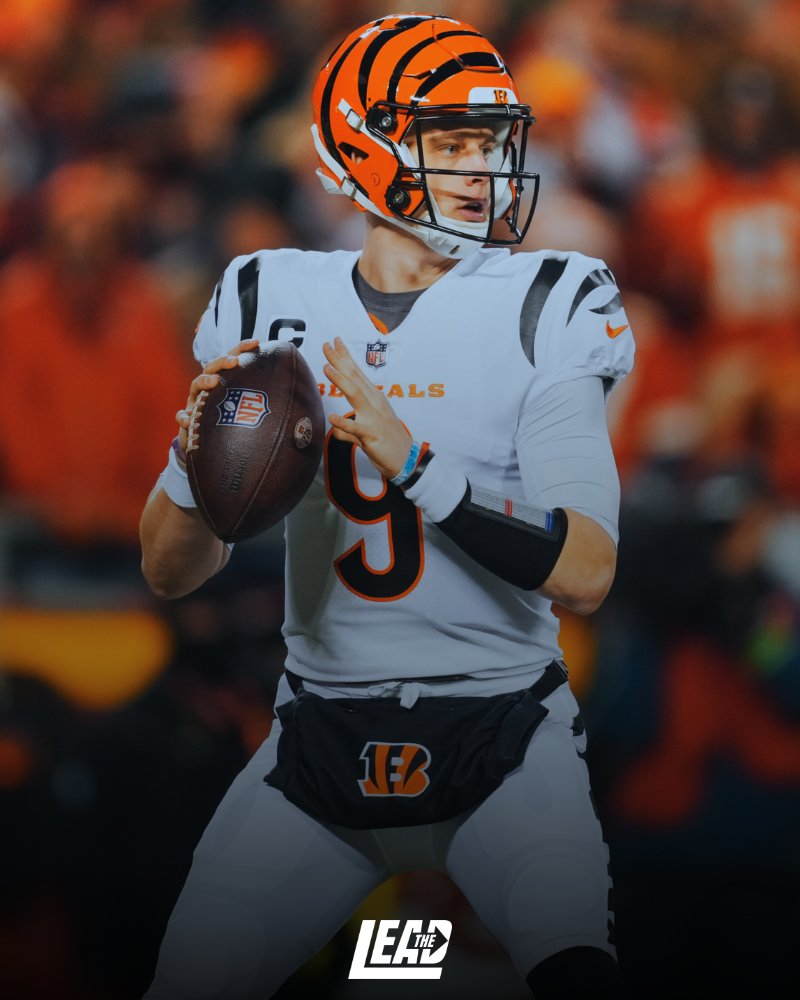 NFLLead's tweet photo. Joe Burrow in his last healthy season:

70.6% Completion Percentage
4,918 Passing Yards
43 Passing Touchdowns
9 Interceptions

AFC North Champion Odds? +175, via @ESPN. https://t.co/Q56V8RxSzg