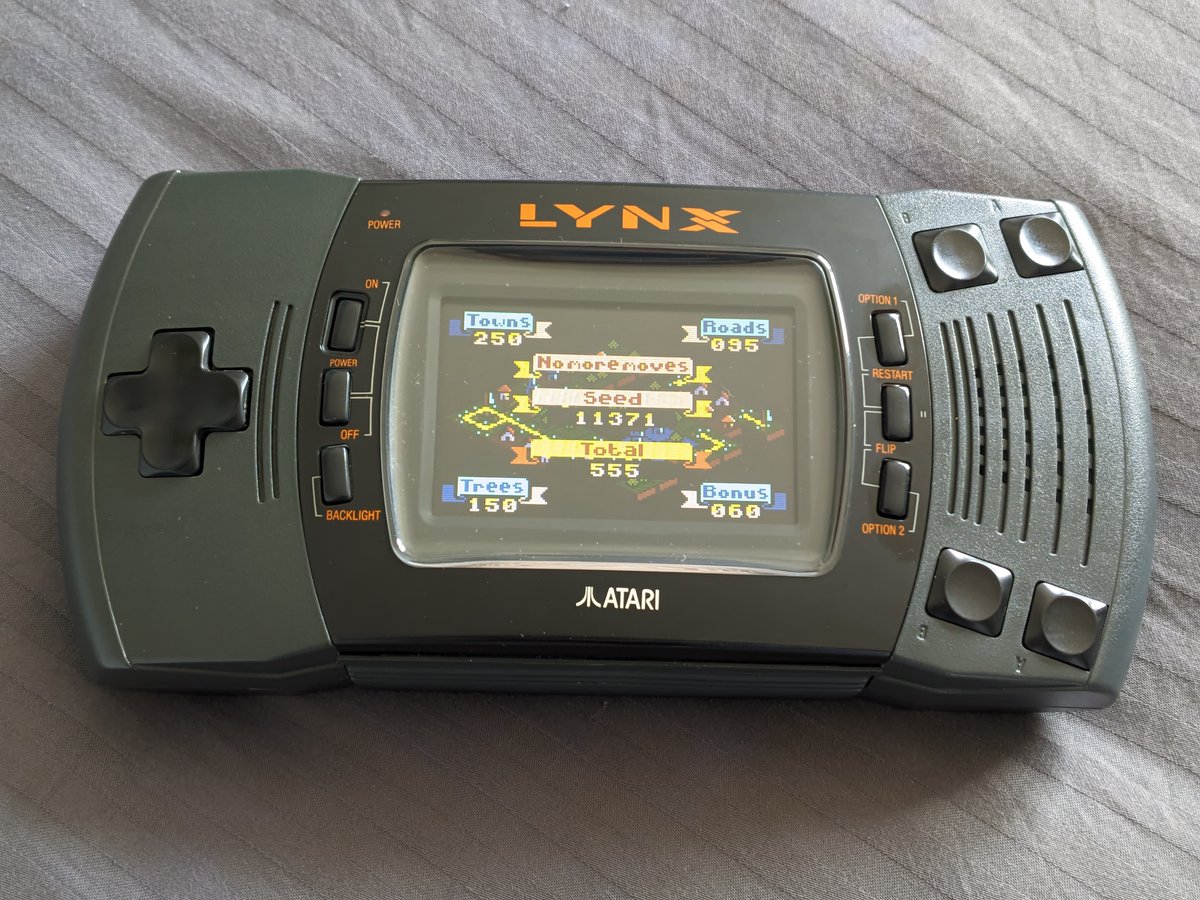 dlagy's tweet photo. Just received my copy of Green Land from @YastunaL for my #AtariLynx. Very fun and addictive game! https://t.co/9ouzxhC6Nn