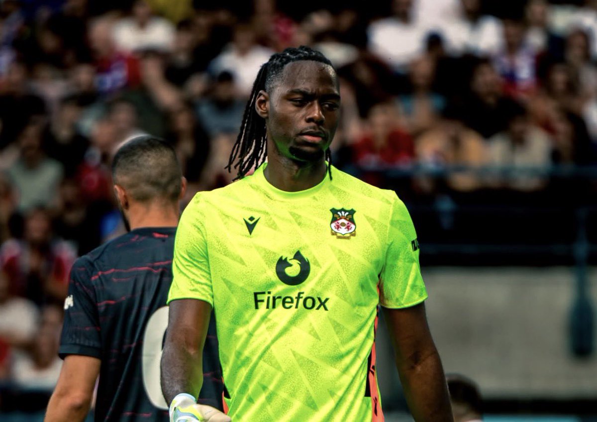 FabrizioRomano's tweet photo. 🚨 Charlton Athletic have agreed deal to sign Arthur Okonkwo on a season long loan from Wrexham AFC.

With just one year left on his contract, the Nigeria international is set to be a free agent next summer. 🇳🇬 https://t.co/ED46x7aE7S