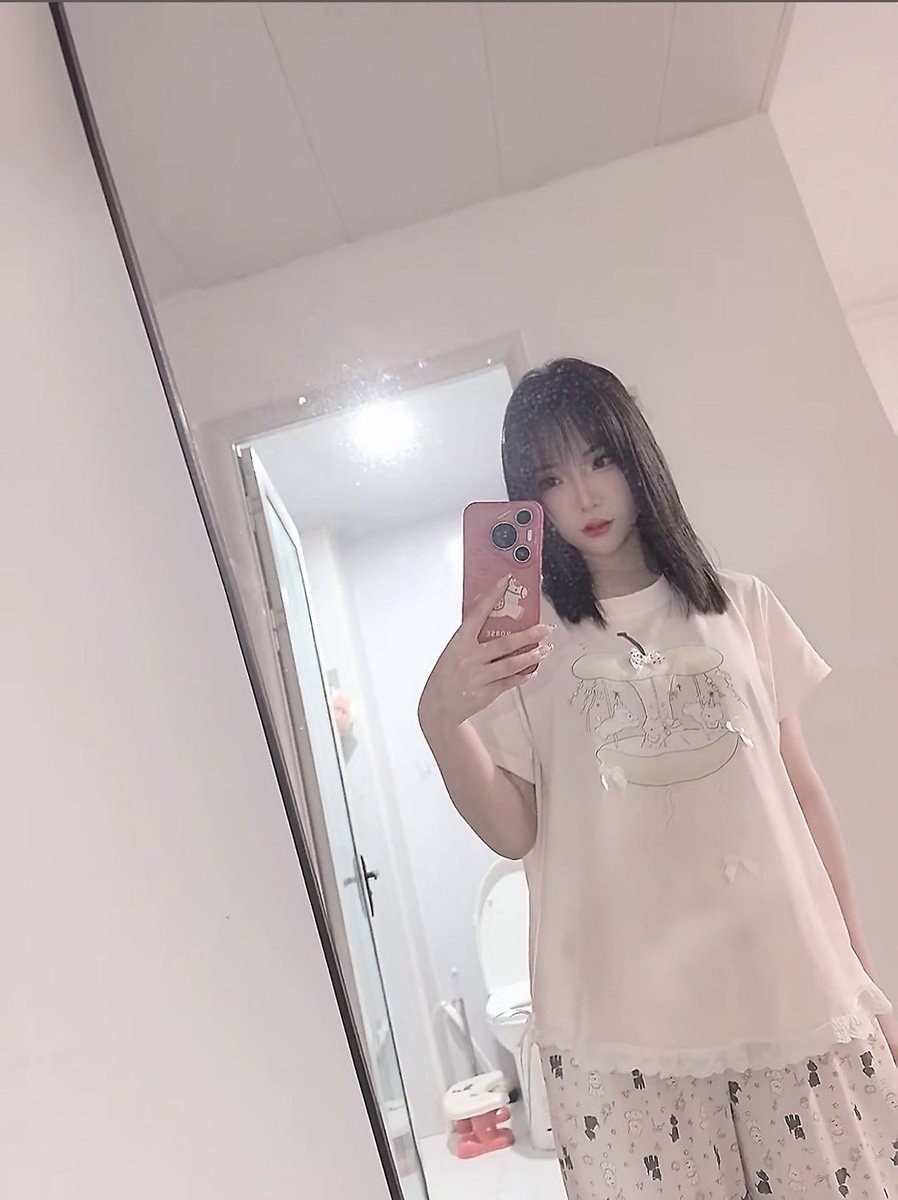 ramocan20's tweet photo. #安徽合肥
29岁已婚，老公经常出差，没有人安慰我，自己一个人平时生活单调，圈子小，平常就是健身瑜伽，想念被弟弟关心的感觉，想有一个温柔一点的男士，有健身爱好的就更好了 https://t.co/8PjBihBB1O