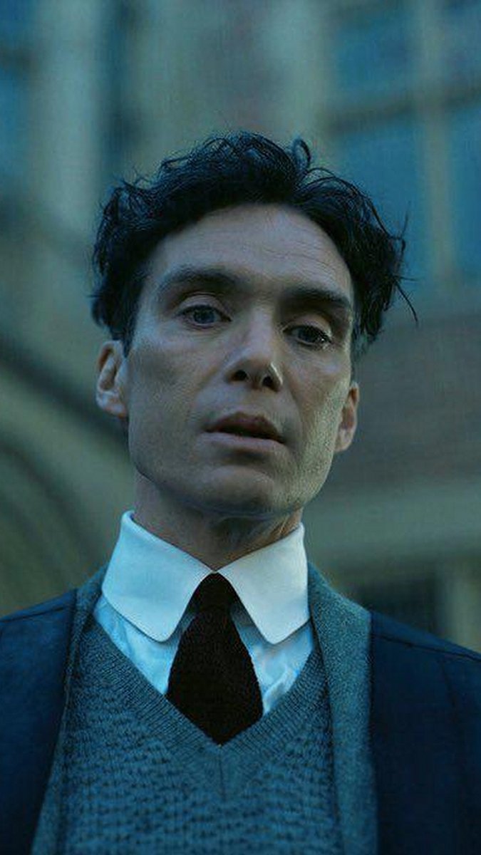 commentisfreee's tweet photo. Just finished Oppenheimer and my mind’s still blown—Cillian Murphy’s masterclass performance and Nolan’s gripping storytelling hit way harder than I expected. Must-watch for every film lover!， https://t.co/vFIpD7pT5Y