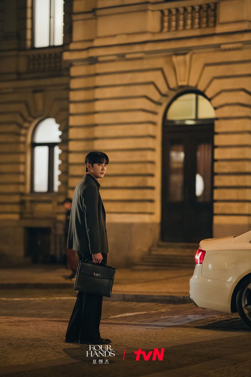 songkangbase's tweet photo. D-8 #FourHandsTwoSonatas https://t.co/qFeAC8mcKm