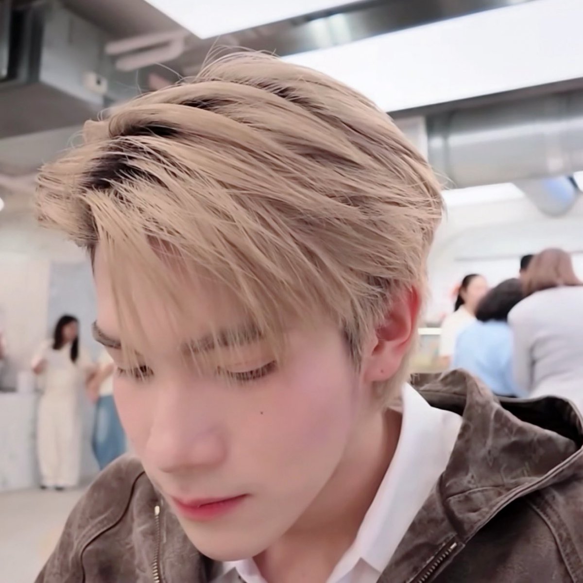 libraforq4th's tweet photo. นุบี๋จ๋วยอะ 🍮💖🤲🏻 https://t.co/018G1E3d6D
