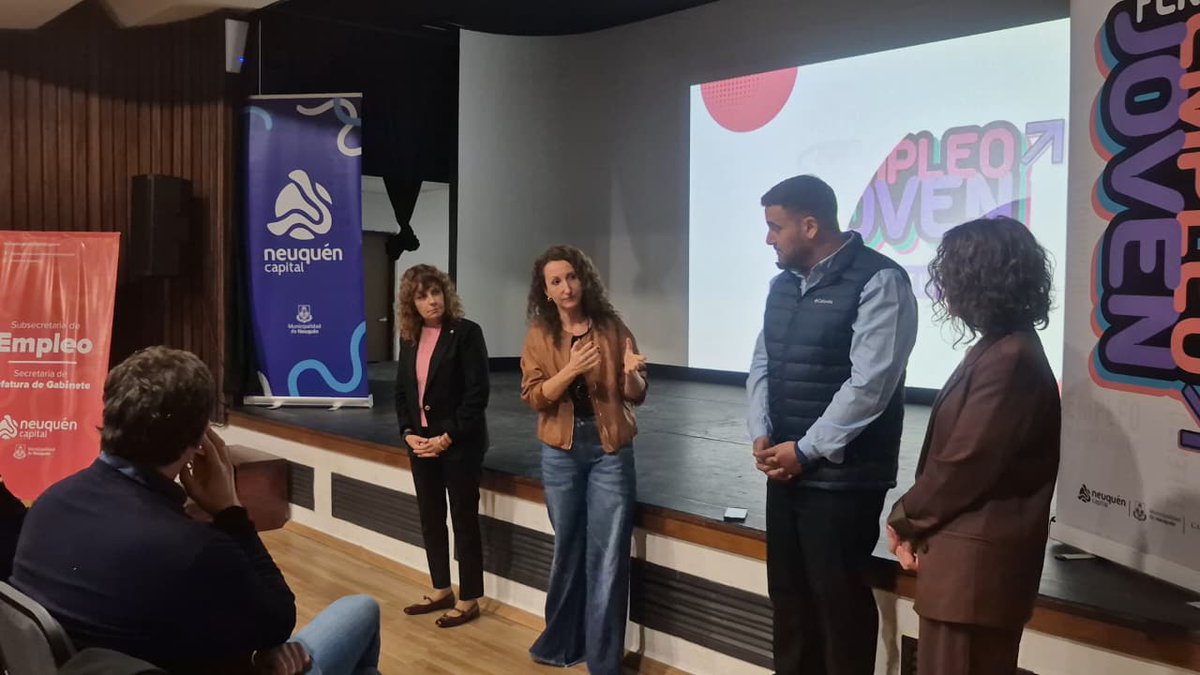 tanapasqualini's tweet photo. 🚀 Presentamos la Feria Empleo Joven 2026.
👉🏻 30 de septiembre y 1 de octubre en Casino Magic. con talleres, charlas y herramientas para jóvenes.
🙌🏻 Vas a encontrarte con empresas, universidades e instituciones, conocer sus propuestas y descubrir nuevas oportunidades laborales. https://t.co/9yAxTwpJgB