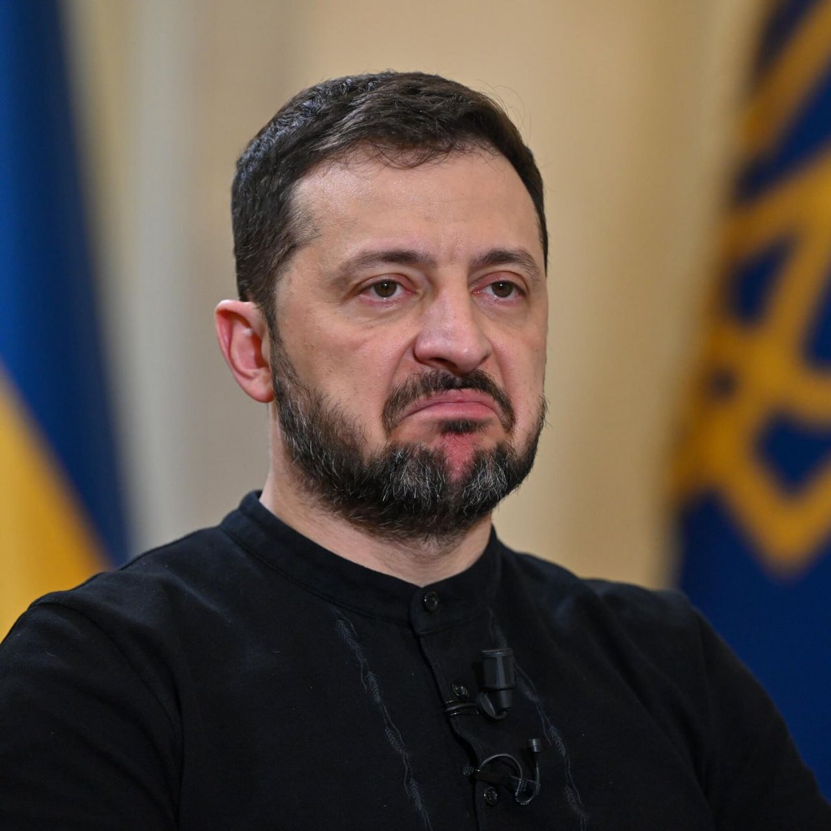 ivan_8848's tweet photo. 🧐🇺🇦🔘"ELECTIONS OR REVOLUTION"? AN INTERNAL FRONT AGAINST ZELENSKY IS FORMING IN UKRAINE

🔘Former Defense Minister Fedorov has officially gone into opposition, calling for a "legal and realistic mechanism" to resume elections and accusing the current government of corruption and a governance crisis;

🔘Fedorov's statement came after Zelensky appointed a new defense minister, effectively sidelining him. His rhetoric echoes Maidan tactics from 12 years ago;

🔘Parliament is also unstable: the "Servant of the People" majority is fracturing, and NABU has charged faction leader Arakhamia, weakening Zelensky's control over the Rada.

🔘Goncharenko has bought Saakashvili's party and renamed it the "New Party," reportedly with backing from oligarchs.  

🔘Ex-Foreign Minister Kuleba is also pushing for elections, warning that without them, Ukraine faces "either elections or revolution."

🔘The overarching goal of the opposition forces appears to be forcing Zelensky to submit to Western handlers, with a Maidan-style uprising as a fallback option.

🔘A key driver is the issue of Zelensky's legitimacy: Trump has called him a "dictator without elections," and Russia insists on talks only with a legitimate president. Elections during wartime could formally meet this Kremlin demand.
