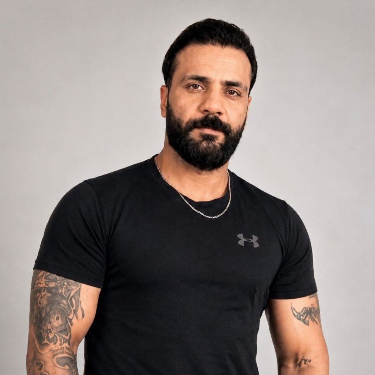 IranNewsAgency0's tweet photo. 🚨Don’t stop talking about Iran.
MOHSEN TAKESH IS IN IMMEDIATE DANGER OF EXECUTION.

His name is Mohsen Takesh.

He is 33 years old, from Dizicheh, Isfahan, and he was arrested by security forces during Iran's January 2026 uprising.

For nearly four months, his family had almost no information about where he was being held or whether he was even alive.

Then came a brief phone call.

Mohsen had reportedly been transferred to the Alef Ta ward of Dastgerd Prison in Isfahan, where he was subjected to severe physical and psychological torture.

The abuse was reportedly so brutal that his hand was broken during interrogation.

Under this torture and unbearable pressure, Mohsen was allegedly forced to make confessions against himself.

Those forced confessions were then used to build the case against him.

And now the Islamic Republic's judiciary has reportedly sentenced this 33 year old man to death TWICE on the charge of “moharebeh.”

TWICE.

His family is terrified.

His life is in immediate danger.

And we cannot wait until his name becomes another name beneath a photograph of someone we failed to save.

The terrorist and occupying Islamic Republic regime has already massacred more than 40,000 Iranians in just two days.

Now its execution machine continues threatening those who survived the streets.

Mohsen is still alive.

That means there is still time.

Say his name while he can still hear us.

Share his face while he can still be saved.

Make enough noise that the world cannot pretend it didn't know.

MOHSEN TAKESH.

33 YEARS OLD.

SENTENCED TO DEATH TWICE.

DO NOT LET THEM EXECUTE HIM.