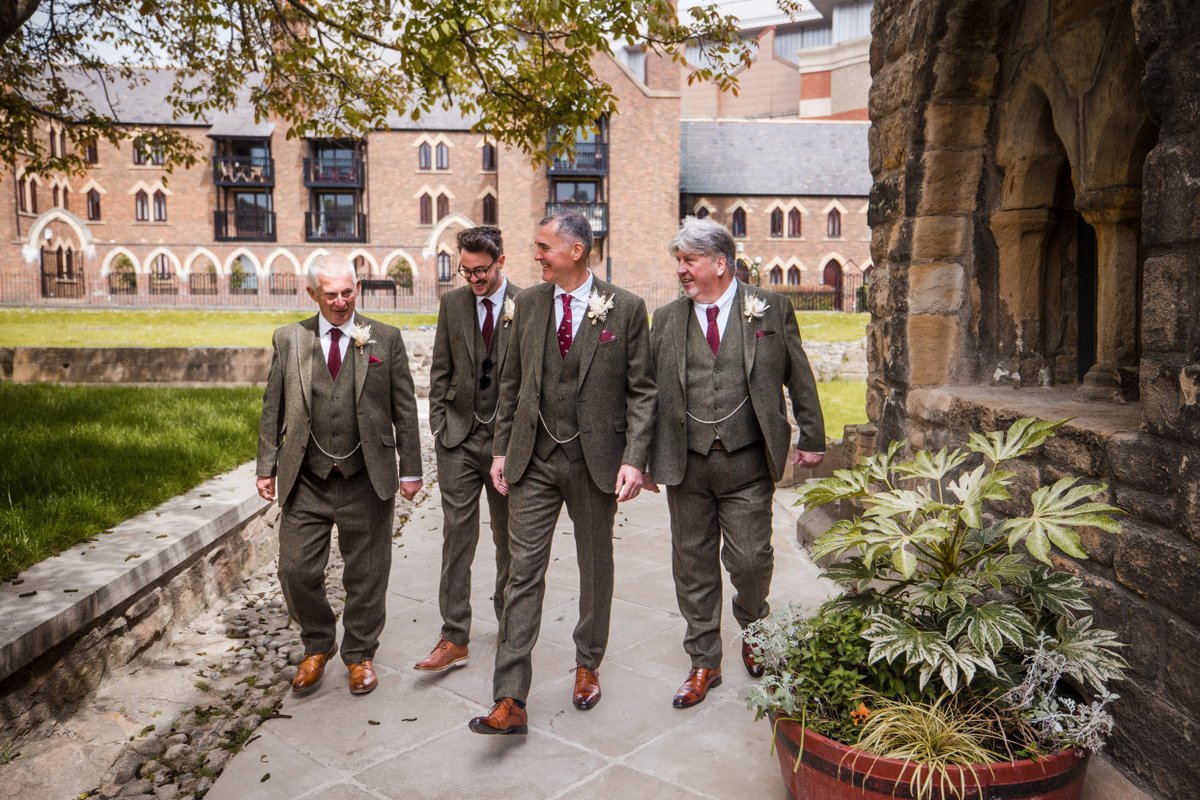 BlackfriarsRest's tweet photo. A little throwback to Joanna and Mark’s beautiful wedding day at Blackfriars. What a day this was! 🤍🥂

Find out more: https://t.co/MfZlUfRpJb

Beautifully captured by @‌duncanmacphoto 📸 https://t.co/J4V7JIC0LL
