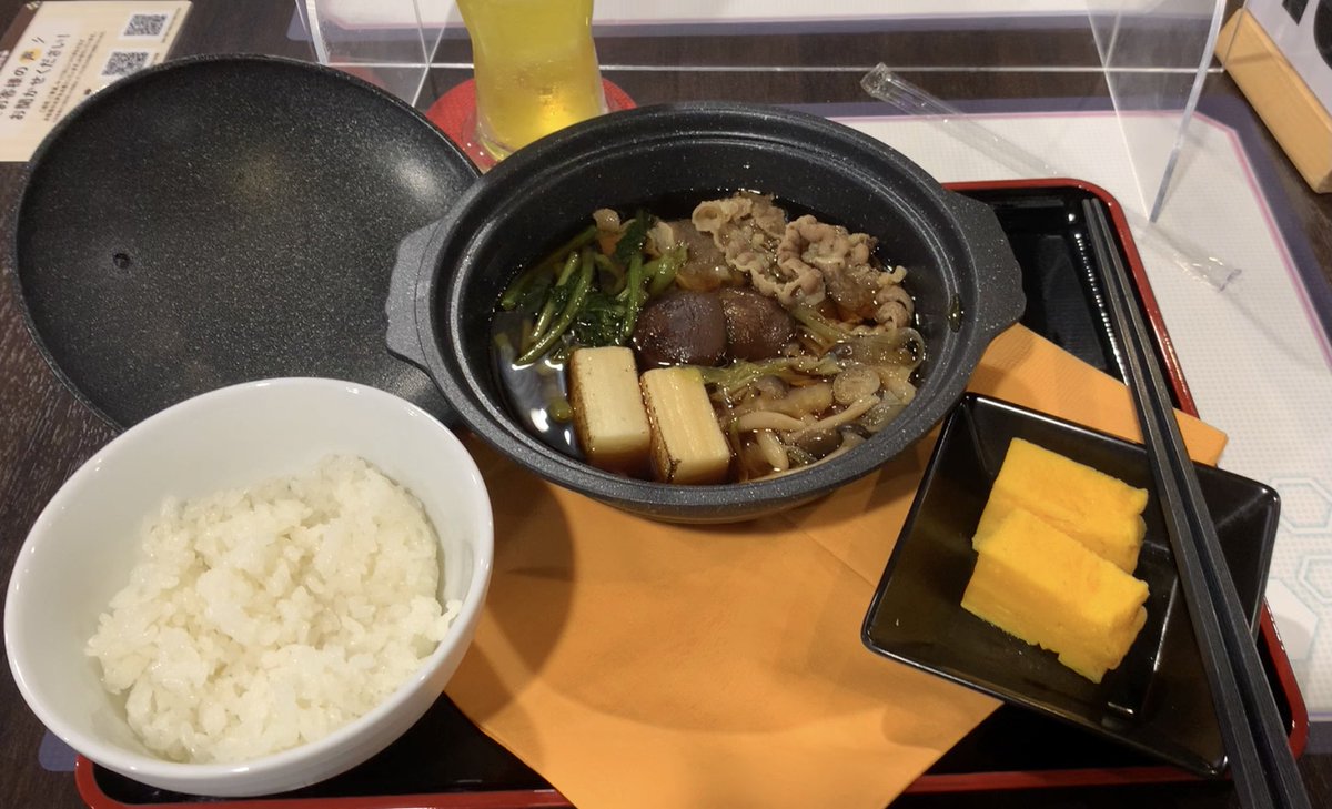 mPcpsrmt's tweet photo. @yuba_clip ブルアカ初のコラボカフェもレベル高めだった気がします！ https://t.co/eTFffxgOYv